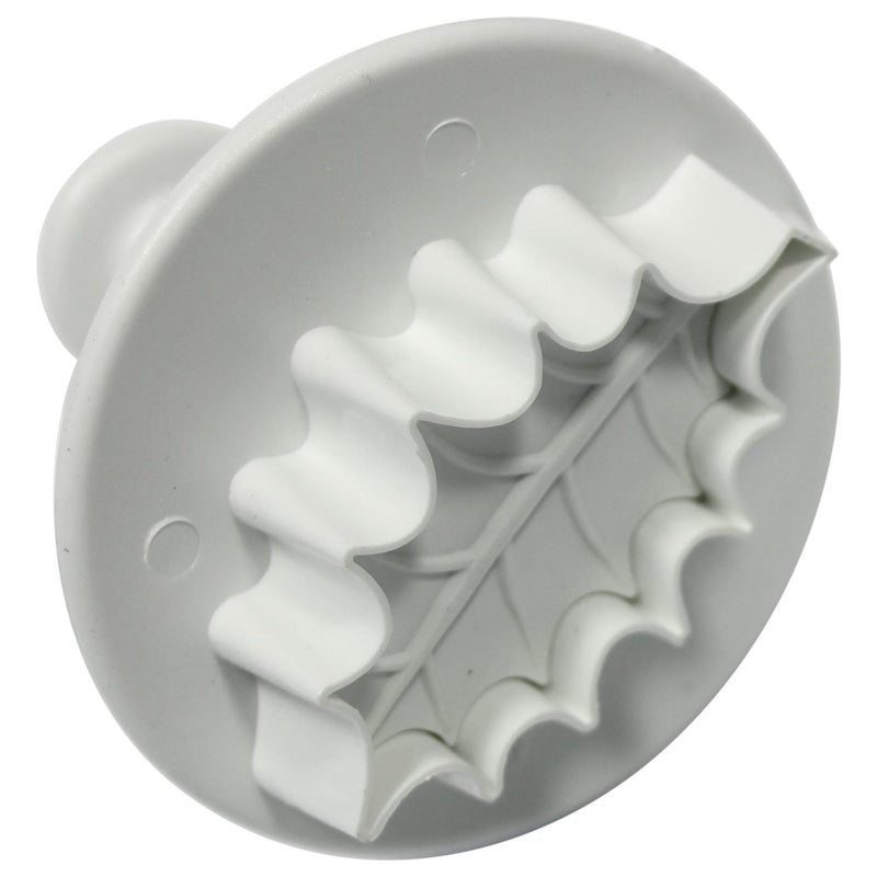 PME Veined Holly Leaf Plunger Cutters Set of 3 - Image 2